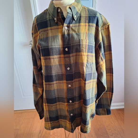 RED HEAD MENS FLANNEL - Picture 15 of 16